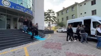 Nevşehir merkezli uyuşturucu operasyonunda gözaltına alınanlardan 18'i tutuklandı
