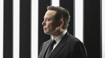 Musk: Ukrayna'nın kullandığı askeri uydu sistemini, ABD kontrol ediyor