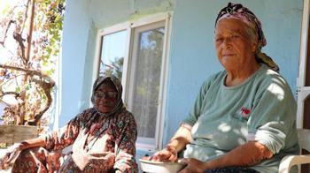Ataları Afrika'dan geldi, vatanları İzmir oldu