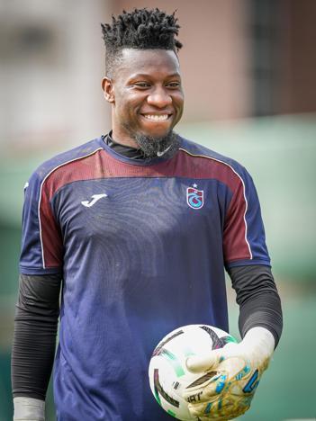 Trabzonspor, KuPS maçı için Tampere’ye gitti