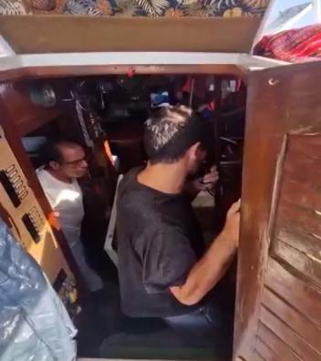 Arızalanan Sumud teknesindeki aktivistlere Türk Donanması yardımcı oldu