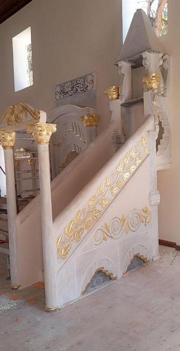 Tarihi camideki hatalı restorasyonu tespit eden sorumluya soruşturma talebi reddedildi