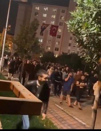 Aydındaki asansör kazası İstanbulda birçok KYK yurdunda protesto edildi