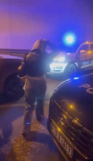 Kağıthanede caddede kalaşnikoflu saldırı kamerada; İşi dayı lakaplı kişiden aldım