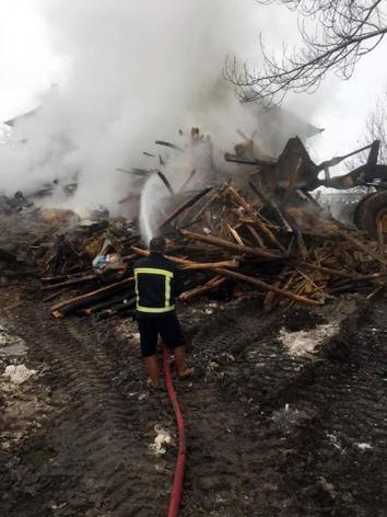 Belediye, yangında ölen 3 çocuk için 1 milyon 635 bin lira tazminat ödeyecek