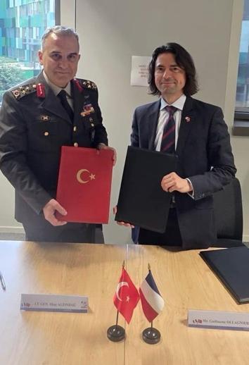 Türkiye ile Fransa arasında ‘Savunma İş Birliği Yol Haritası’ imzalandı