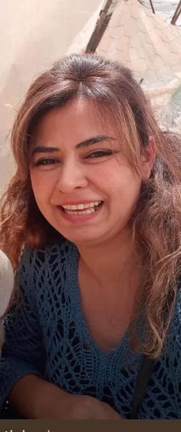 Otomobil direğe çarptı; Derya öğretmen ile kızı öldü, oğlu yaralı