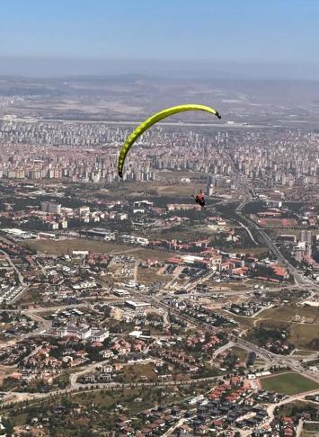 Down sendromlu Zekiye’nin yamaç paraşütü hayali gerçek oldu