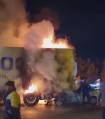 Ankarada TIRa arkadan çarpan otomobilin sürücüsü öldü