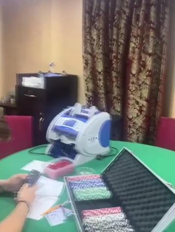 Küçükçekmece’de kumarhaneye baskın: 8 gözaltı