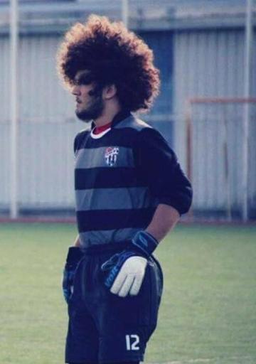 Antrenmanda kalp krizi geçiren kaleci hayatını kaybetti