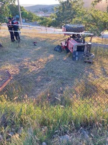 Traktör devrilirken küçük kardeşlerini araçtan atan 2 kız kardeş hayatını kaybetti