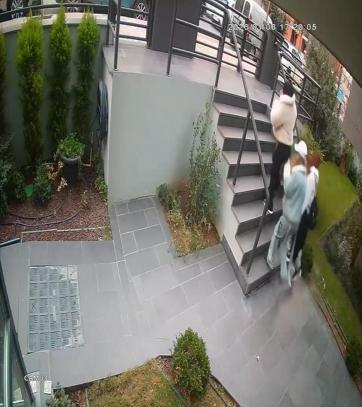 Bakırköyde evden 1 milyon lira değerinde ziynet eşyası çalan şüpheliler yakalandı