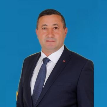 Sivasın Güneykaya beldesinde oy kullanma işlemi başladı; AK Parti adayı kazandı