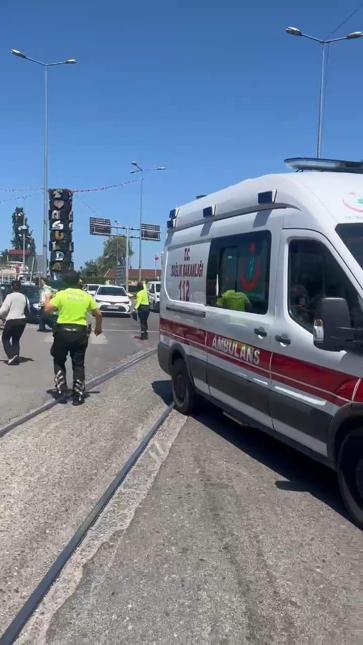 Yaya geçidinde kamyonun çarptığı kadın öldü