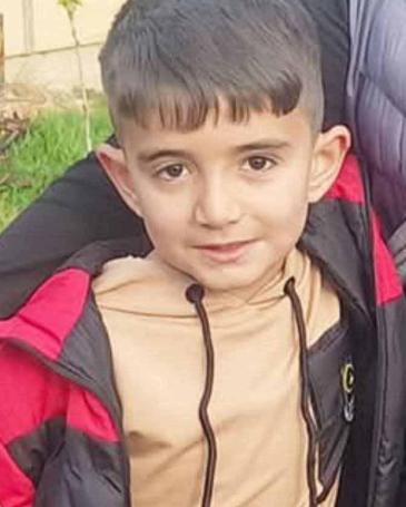 Kazada ölen Bülent Umutu arkadaşları, sırasına çiçek bırakıp andı