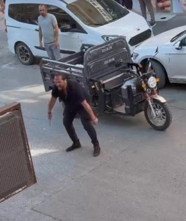 Kasabın vurduğu güzellik merkezi sahibi geçen hafta bıçakla tehditler savurmuş