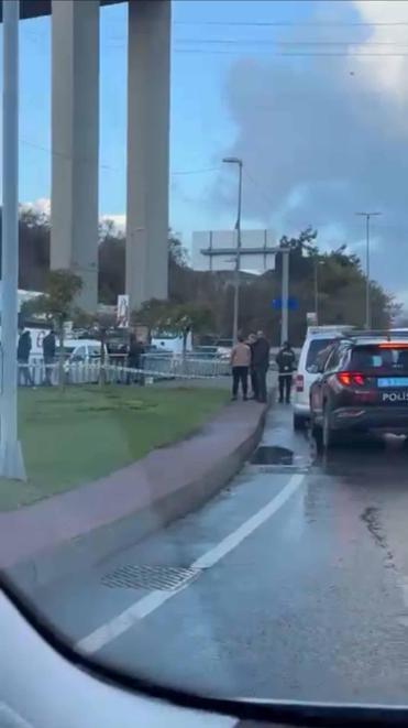 Kağıthanede konuşma bahanesiyle evinden aldığı eski eşini silahla başından vurup öldürdü