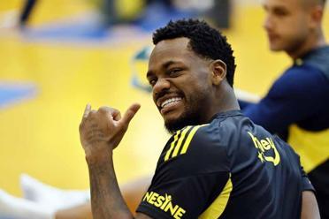 Fenerbahçede Çaykur Rizespor maçı hazırlıkları başladı