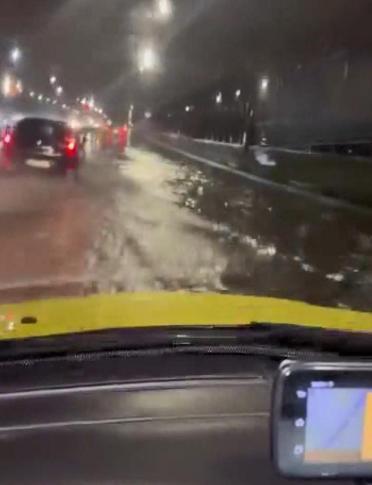 İstanbulda sağanak etkili oluyor