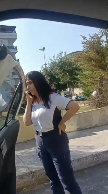 Beylikdüzü’nde Iraklı kadın doktorla taksici arasında ücret tartışması: Yardım edin beni kaçırıyor