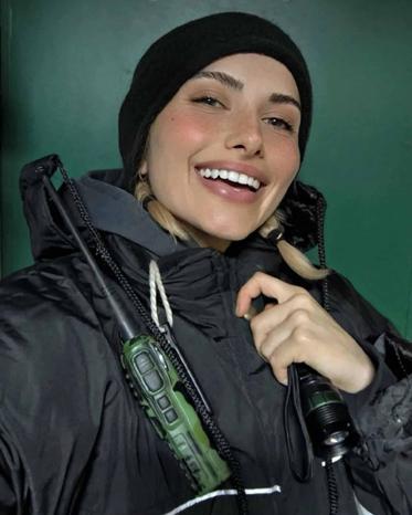 Boşanma aşamasındaki eşi Sinemi öldürüp, bekçiyi yaralayan şüpheli, tanınmamak için saçlarını kazımış