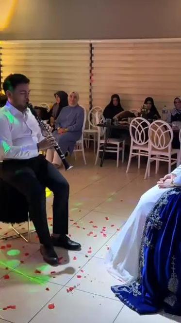 İnegöllü Beyza, dil kursunda tanıştığı Kolombiyalı Camilo ile evlendi