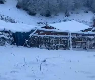 Amasyada yaylalar beyaza büründü