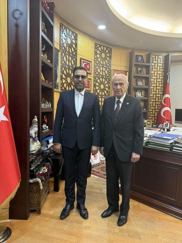 Bahçeli, Canların Türküsü eserinin sanatçılarını kabul etti