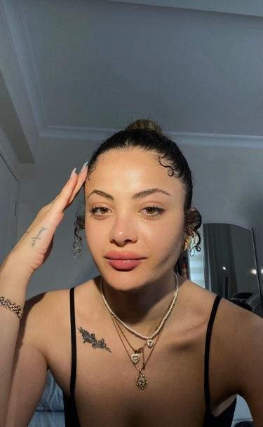 Beşiktaşta iç mimarlık öğrencisi Helin evinde ölü bulundu