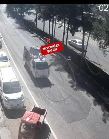 Abartı egzoz kullandığı için polisten kaçan sürücüye ‘Dur’ ihtarına uymamaktan 200 bin TL ceza