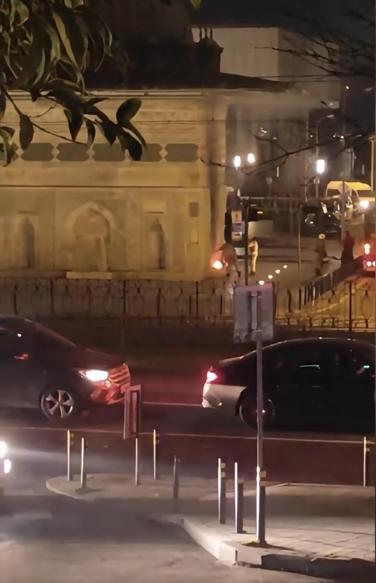 Tophane Çeşmesinin yandığı anlar kamerada; şüpheli tutuklandı