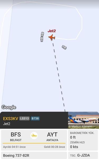 Pilotu rahatsızlanan Belfast-Antalya uçağı acil iniş yaptı