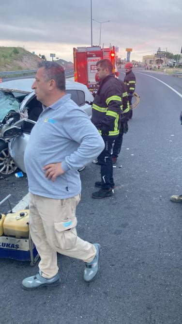 Nevşehirde otomobil, aydınlatma direğine çarptı: 1 ölü, 3 yaralı