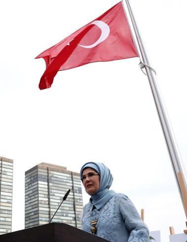 Emine Erdoğan: Guterres ile imzaladığımız Sıfır Atık Niyet Beyanının, dünyada yeni bir başlangıç olacağına yürekten inanıyorum