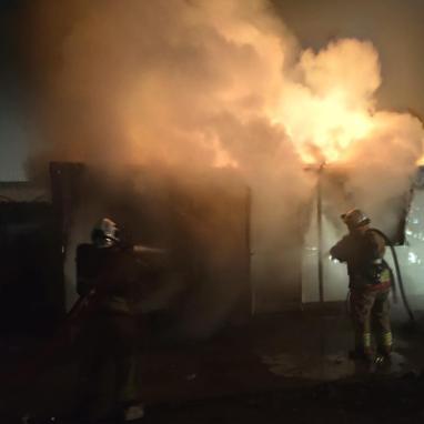 Hatay’da konteyner yangını