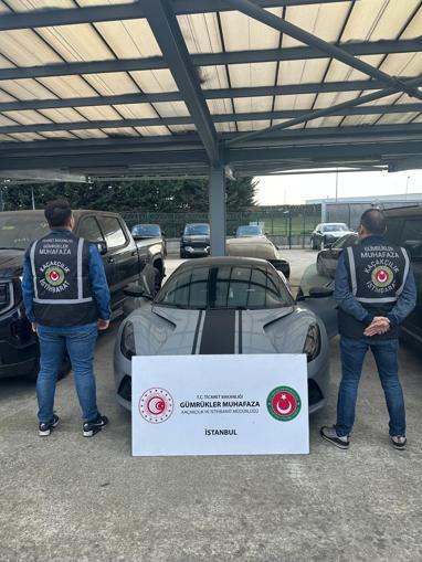 Ticaret Bakanlığı: 288 milyon TL değerinde 10 lüks araca el konuldu