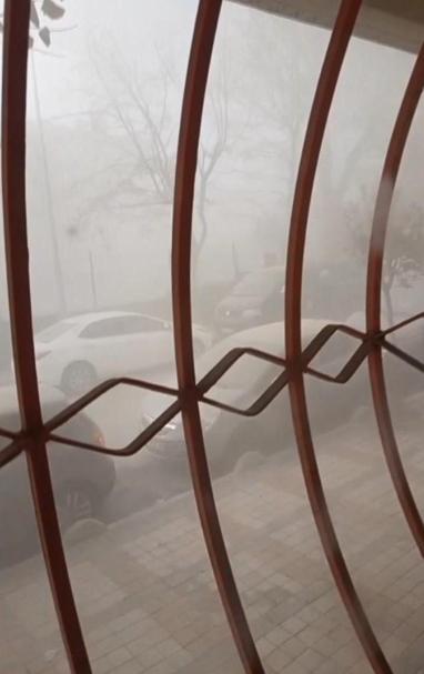 Bağcılarda 8 katlı bina yıkım sırasında çöktü; ölümün kıyısından döndü