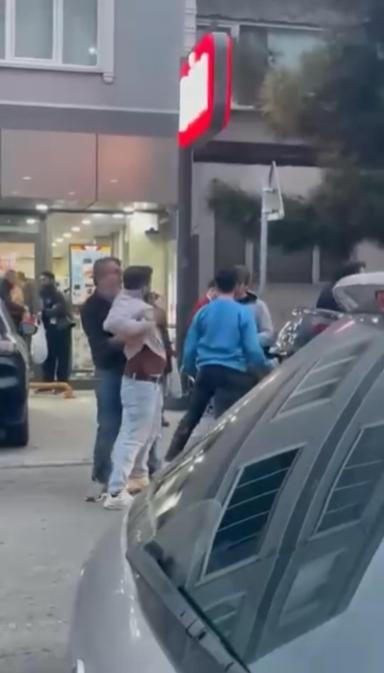 Sarıyer’de fırın sahibiyle seyyar satıcı arasında Pide satamazsın kavgası; o anlar kamerada