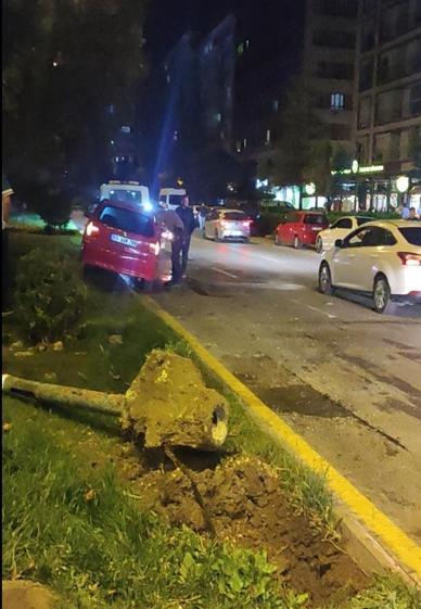 Alkollü sürücünün kullandığı otomobil, yayalara çarptı: 1 ölü, 2 yaralı