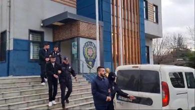 Ümraniyede yol kesen magandalar otomobile saldırdı: 3 gözaltı