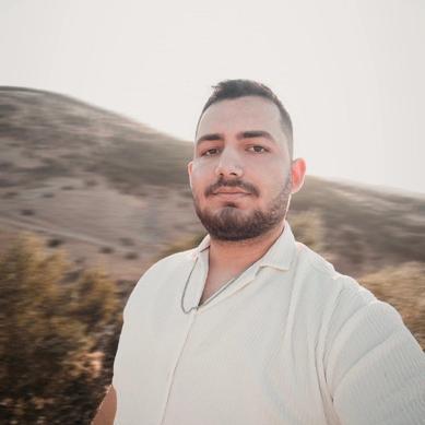 Motosikletiyle refüje çarpan üniversiteli Ömer Faruk öldü
