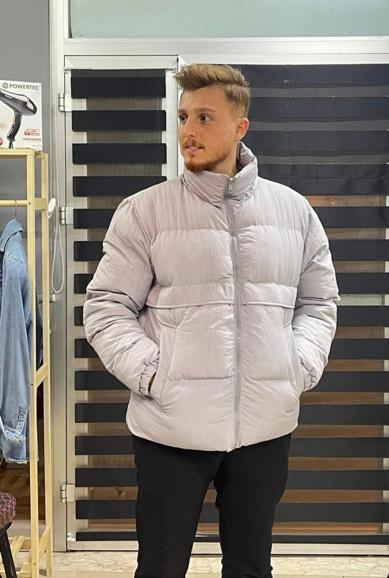 Ümraniyede, cipin arkadan çarptığı taksinin şoförü öldü