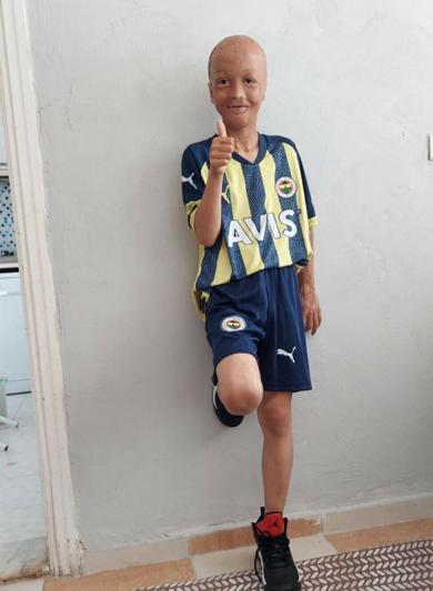 Yangında yaralanan 9 yaşındaki Halil, 3üncü kez doku nakli için bekliyor