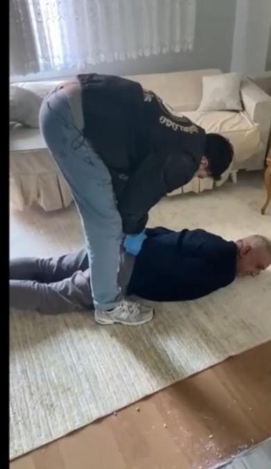 Zeytinburnunda eski eşini ve kızını öldüren şüpheli tutuklandı