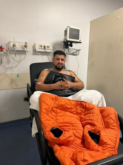 Husumetlileri evin önünde 2 kişiyi yaraladı: Şüpheliler yakalanmadı, korku içerisinde yaşıyoruz