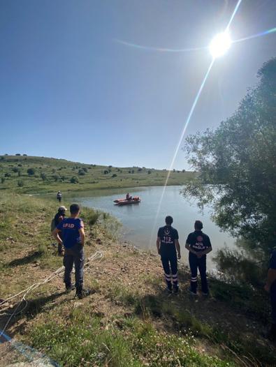 Çankırıda serinlemek için gölete giren çoban boğuldu
