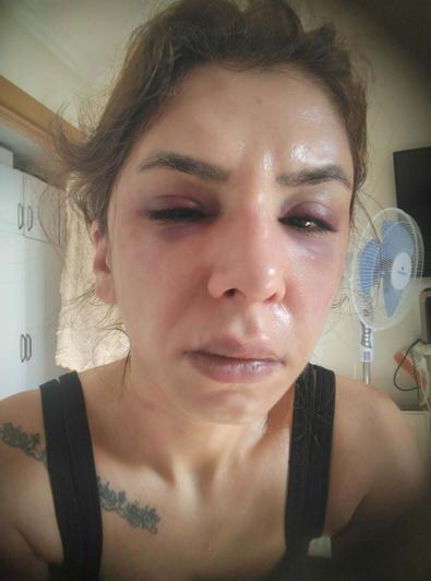 Eşinin boğazına bıçak dayayan sanığa 11,5 yıl hapis istemi