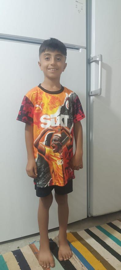 Yüzeyi buz tutan gölette cansız bedenleri bulunan 2 çocuk toprağa verildi