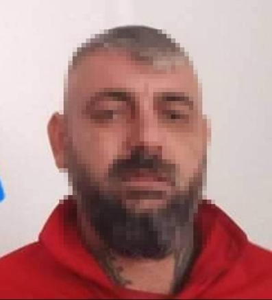 Arkadaşı taksi şoförünü, alacağını istediği için öldürmüş